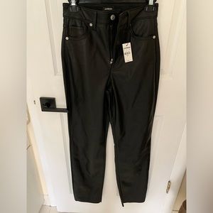 NWT - Express straight super high rise faux leather pants. Black. Size 0R.